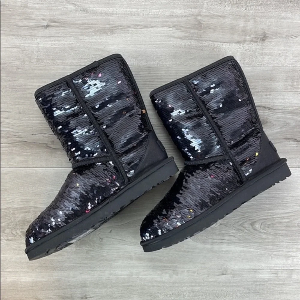 🍁 UGG 🍁 CLASSIC SHORT SEQUIN BLACK BOOTS - Picture 13 of 15